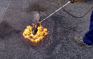 Llanfihangel Tal Y Llyn flat roofing repairs